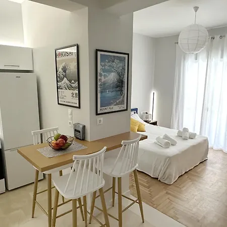Stylish Nest - Location