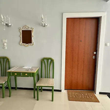 Apartment Stylish Nest - Location *