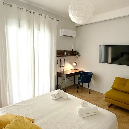 Stylish Nest - Location *